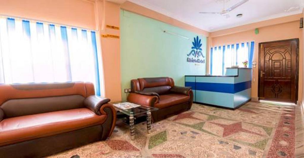 Hotel Atrium Покхара Экстерьер фото